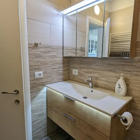 Sunset - Beach, Relaxation, Location Apartment Sarande